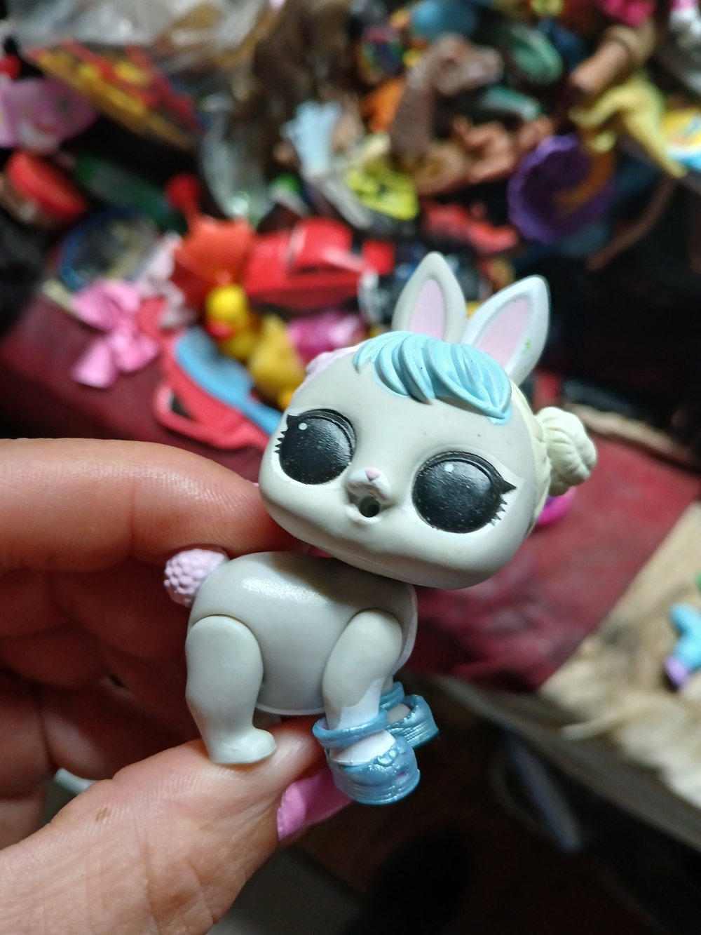 the Hop Hop bunny pet from the L.O.L. Surprise! Series 3 collection